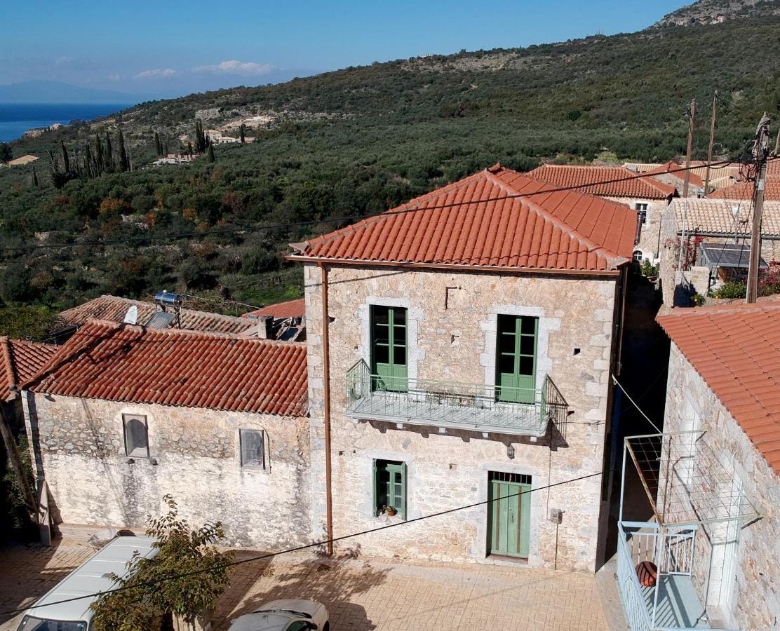 Stavroulas Stone House In Rigklia, Messinia 리글리아 외부 사진